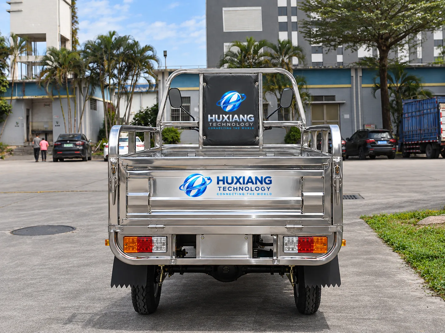 1.8m Heavy-Duty King All-Steel Three-Door - China Factory Manufacturer